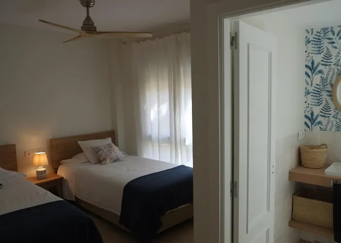 Lägenhet Beachfront Complex Neptuno Iii , Sea Views, Pool And Garden,elviria